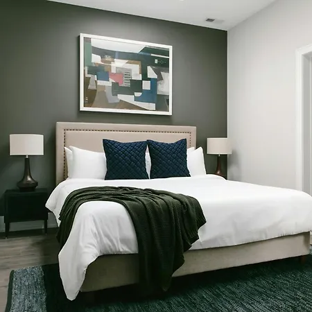 Sonder By Marriott Bonvoy Greektown Apartments